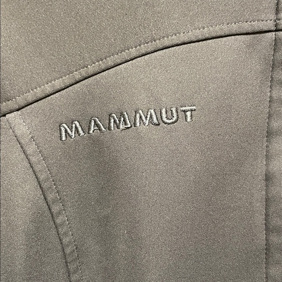 Mammut | Swiss Design|Charcoal | SofTech |Soft shell | Full Zip | Jacket |Size S - Picture 3 of 16
